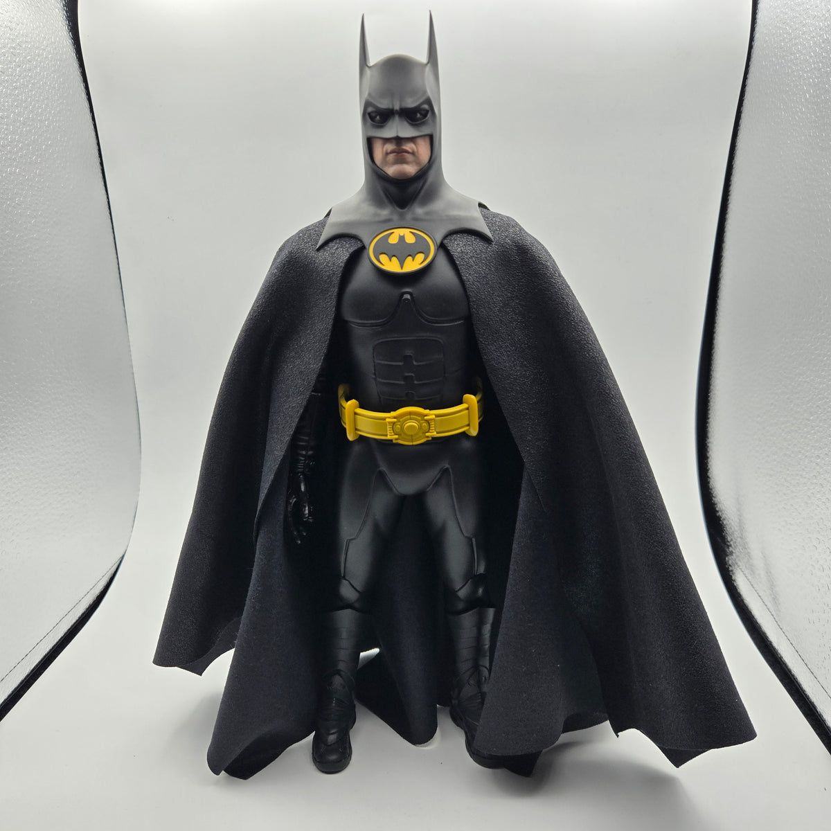 Batman Drape Cape for 1/6 Figures (Hot Toys)
