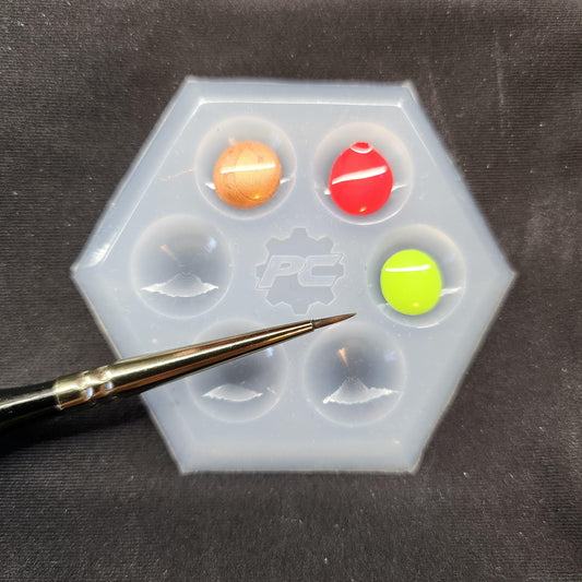 Ultimate Mini Reusable Silicone Paint Palette!