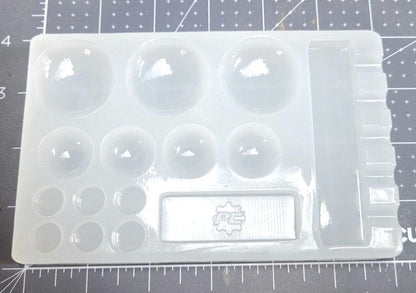 Ultimate Reusable Silicone Paint Palette!
